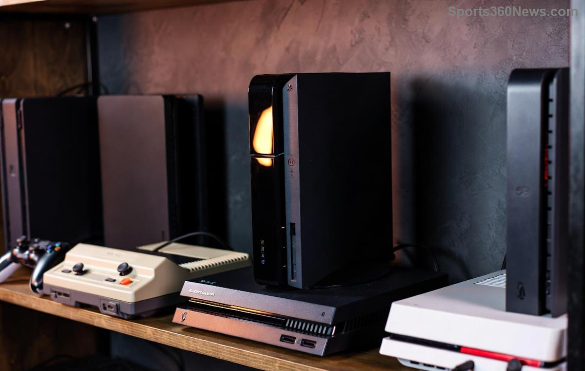 Microsoft account website showing email change interface