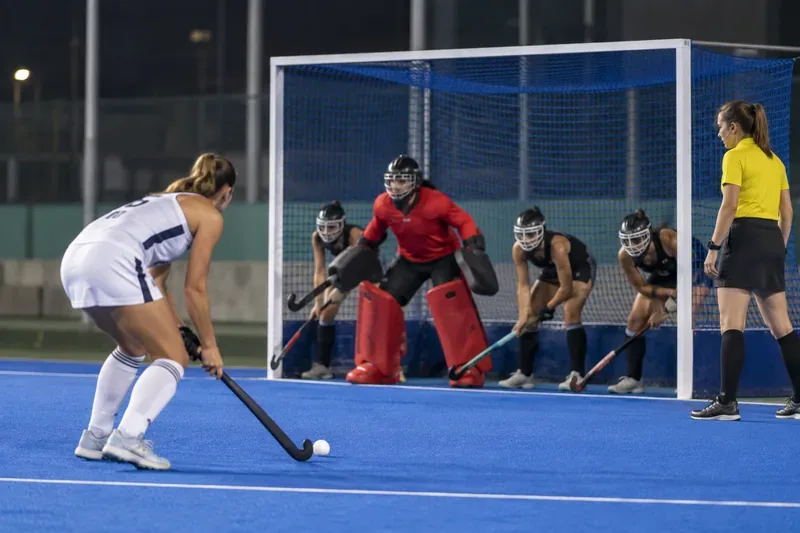 When Is a Field Hockey Penalty Corner Retaken? Early Breaks and Defensive Infringements Explained