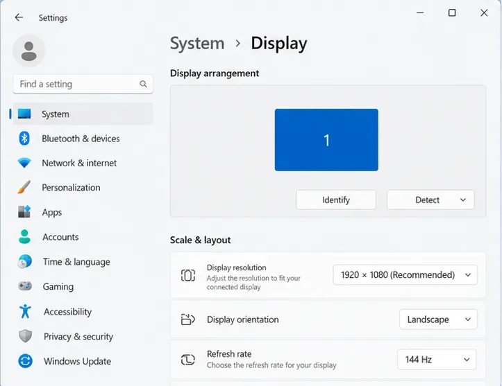 Windows Settings shows a connected display with resolution and refresh-rate controls.