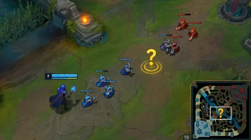A question-mark warning appears in mid lane and on the minimap